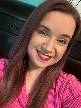 Meet your Posher, Chloe